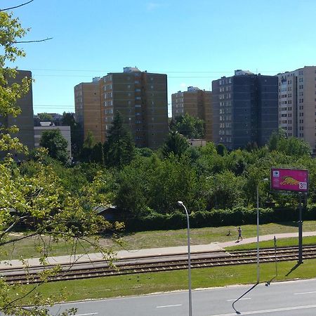 Rent0nline Niepodleglosci Rooms Metro Warschau Buitenkant foto