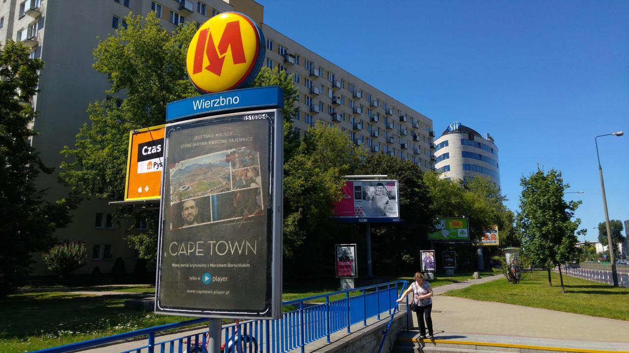 Rent0nline Niepodleglosci Rooms Metro Warschau Buitenkant foto